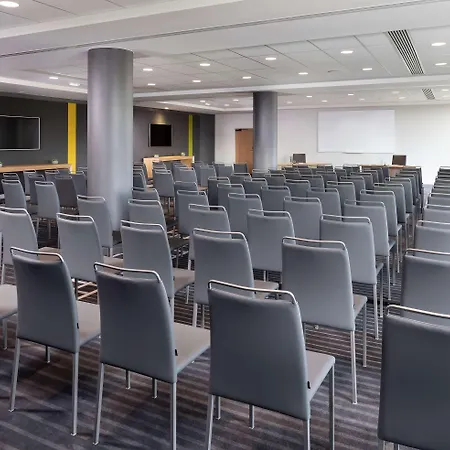 Отель Innside By Melia Paris Charles De Gaulle Airport 4*