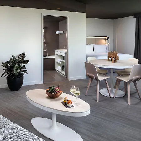 Innside By Melia Paris Charles De Gaulle Airport Hotel 4*