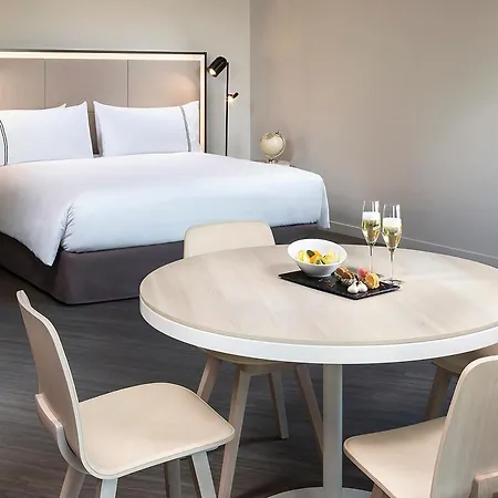 Otel Innside By Melia Paris Charles De Gaulle 4*